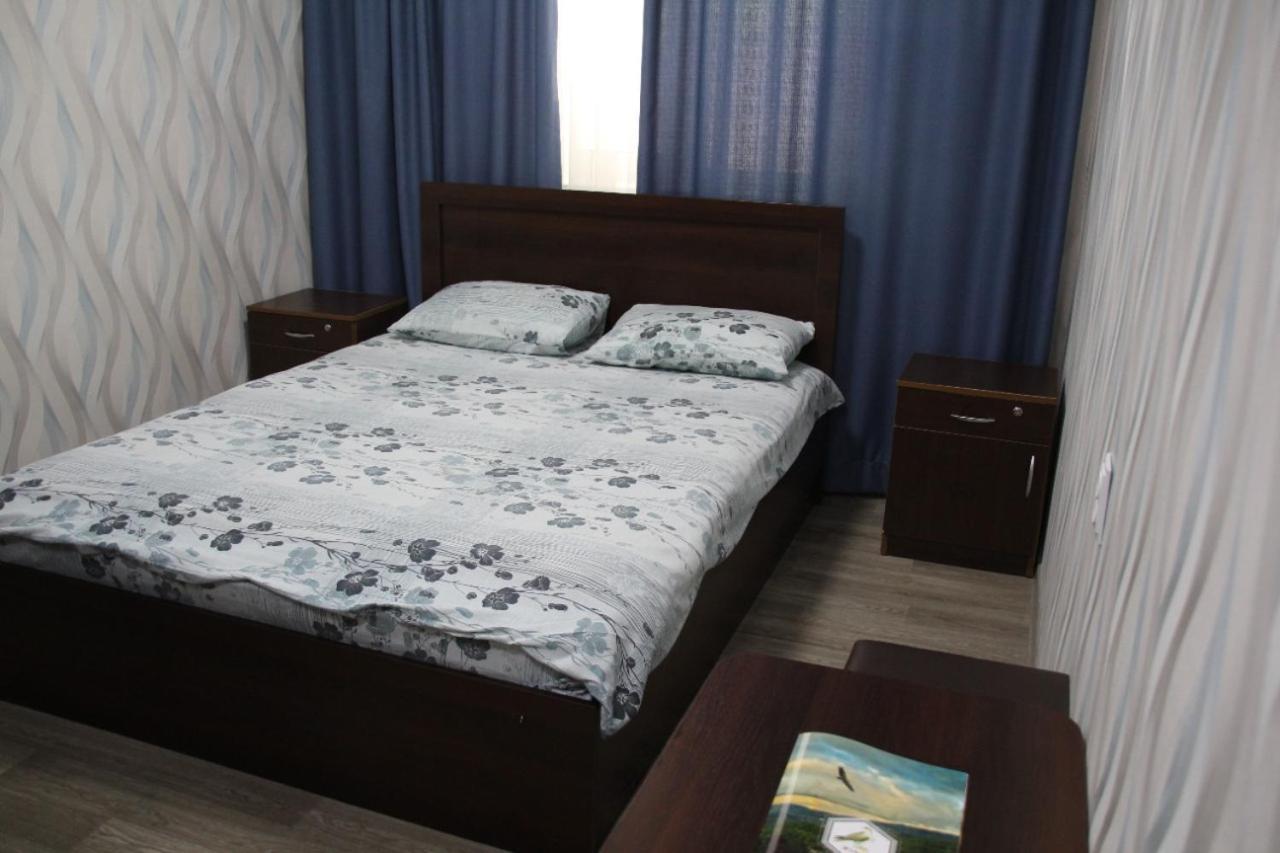 Sunkar Hotel Alma-Ata Buitenkant foto